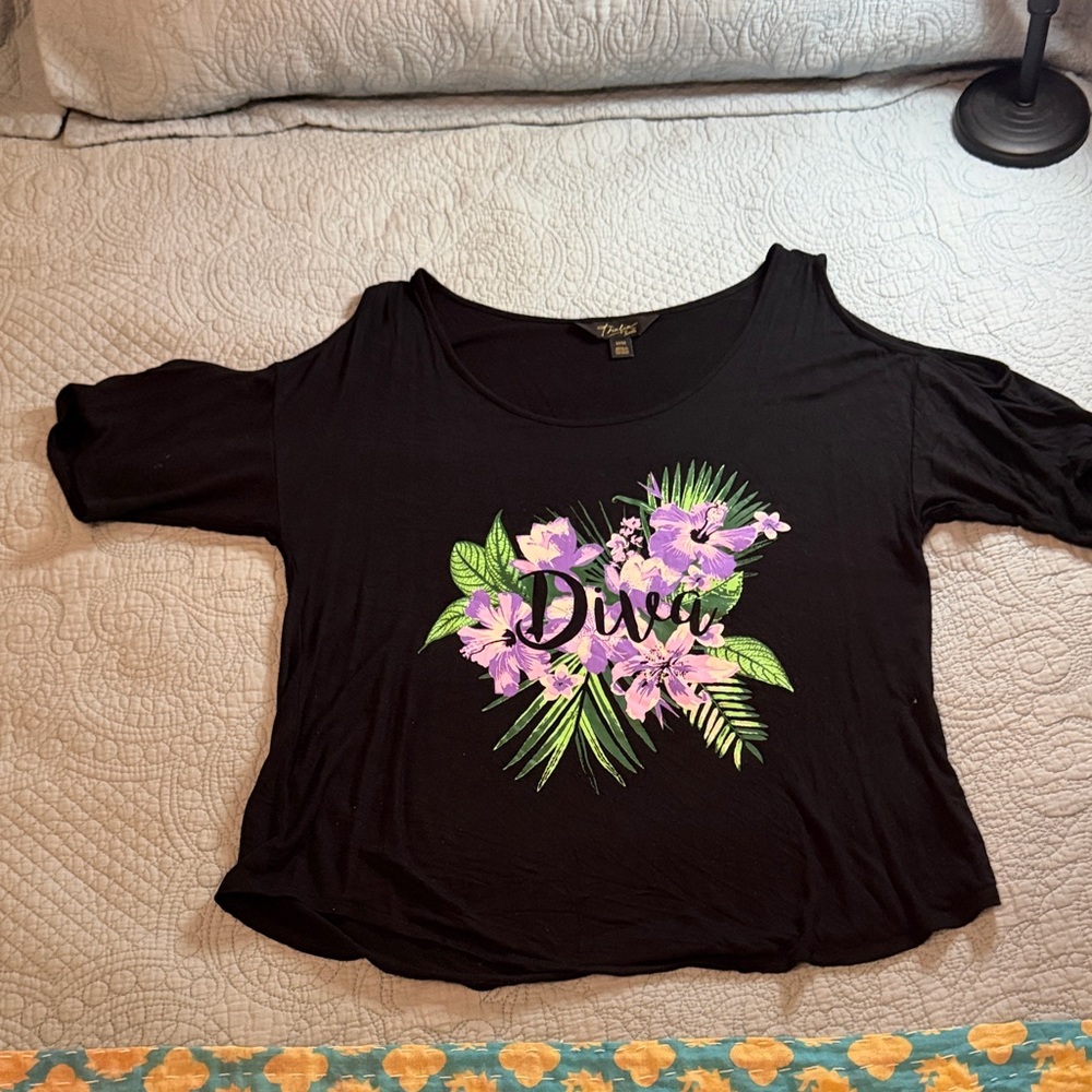Thalia Sodi Black Short-Sleeve Cold Shoulder Top with Purple Floral 'Diva'